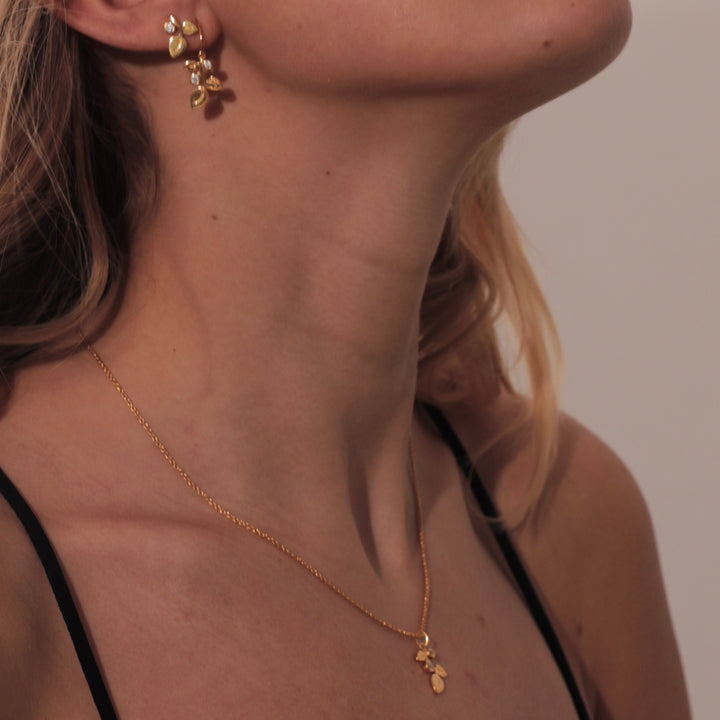 Amber - Chain with pendant Gold plated