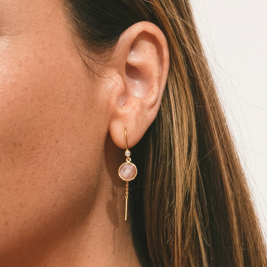 Prima Donna - Earrings Gold Plated with Peach Moonstone