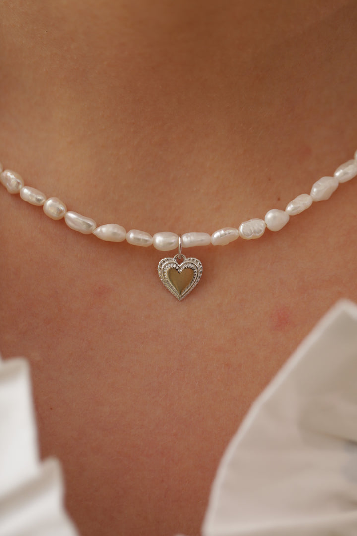 Anne Sofie Krab x Sistie - Pearl necklace with heart Silver