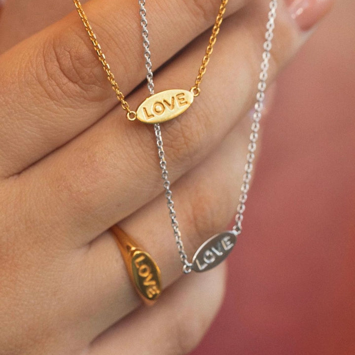 Fam "Love" - Necklace Gold plated